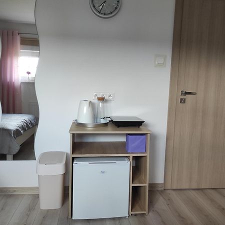 Domki Letniskowe "Dorcia" Łeba Extérieur photo